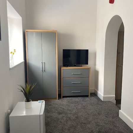 2D Spv Double En-Suite Room Wakefield Dış mekan fotoğraf